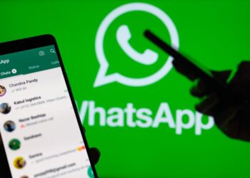 عاجل ومهم: قم بتحديث واتساب ونظام أبل في جهازك الآن Apple