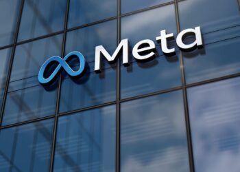 تأثير سياسات شركة ميتا على المدافعين عن حقوق الإنسان وعلى الحق في الدفاع عن حقوق الإنسان على منصات التواصل الاجتماعي فيسبوك وإنستغرام.