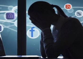 ظلال الغضب: كيف يتحول الإحباط إلى عنف رقمي؟
