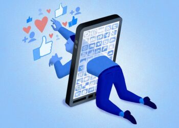 هل نعيش حياتنا أم نُحرّر نسخة رقمية منها؟